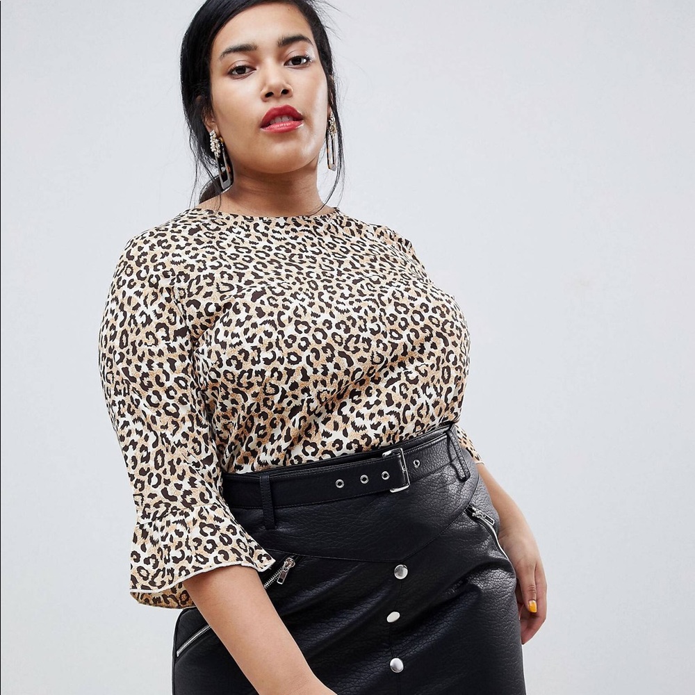 JUNAROSE ANIMAL PRINT TOP